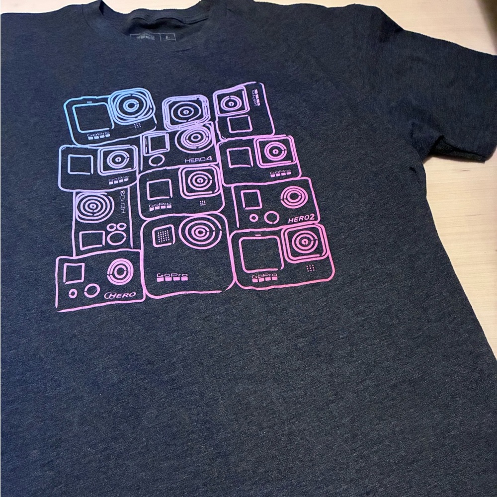 GoPro Collectors Graphic Tee - Picture 2 of 5